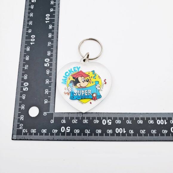 Vintage Disney Graduation Mickey Mouse Heart Keychain - Picture 5 of 5